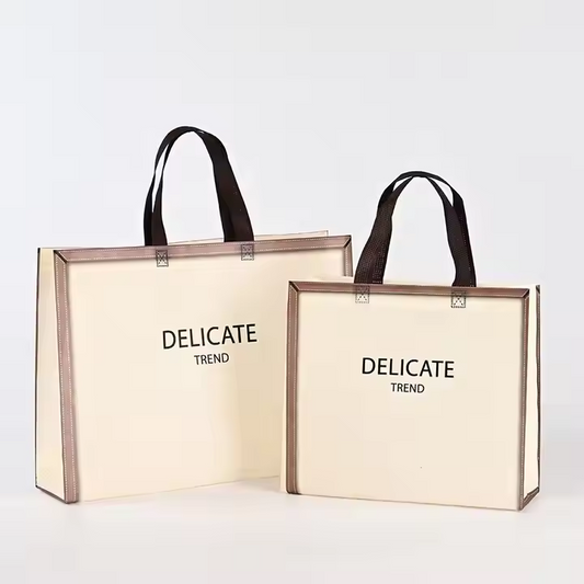 Low MOQ Custom Eco-Friendly Reusable Non-Woven Shopping Tote Bags Grocery Bags with Letter Pattern and Custom Printed Logo